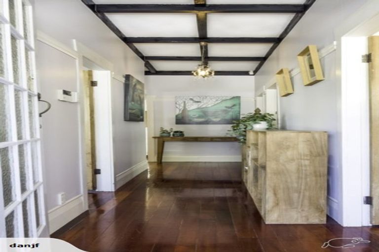 Photo of property in 26 Aramoana Avenue, Devonport, Auckland, 0624