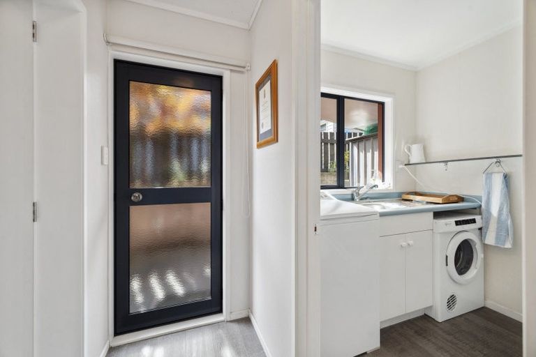 Photo of property in 2/7 Waihora Street, Taupo, 3330