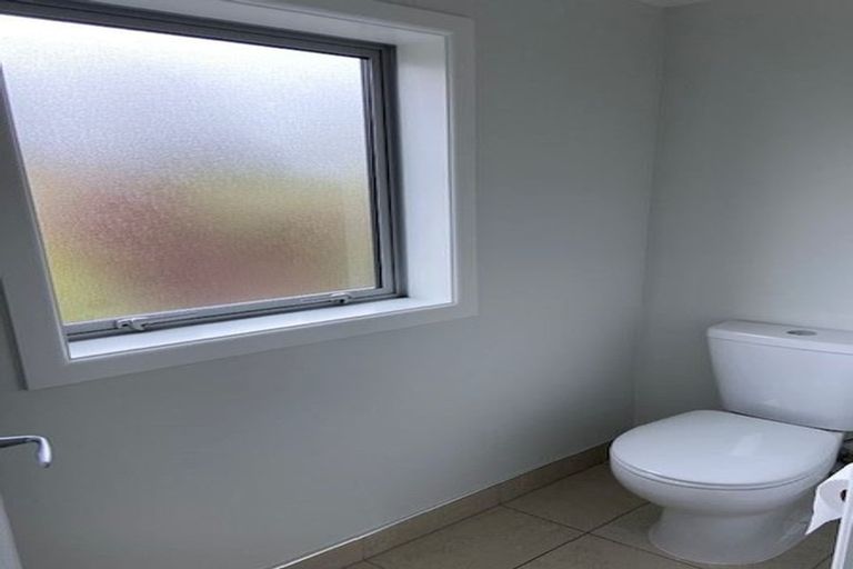 Photo of property in 15a Grove Road, Addington, Christchurch, 8024