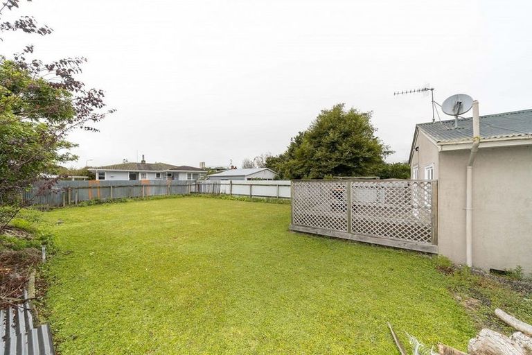 Photo of property in 33 Thomson Street, West End, Palmerston North, 4412