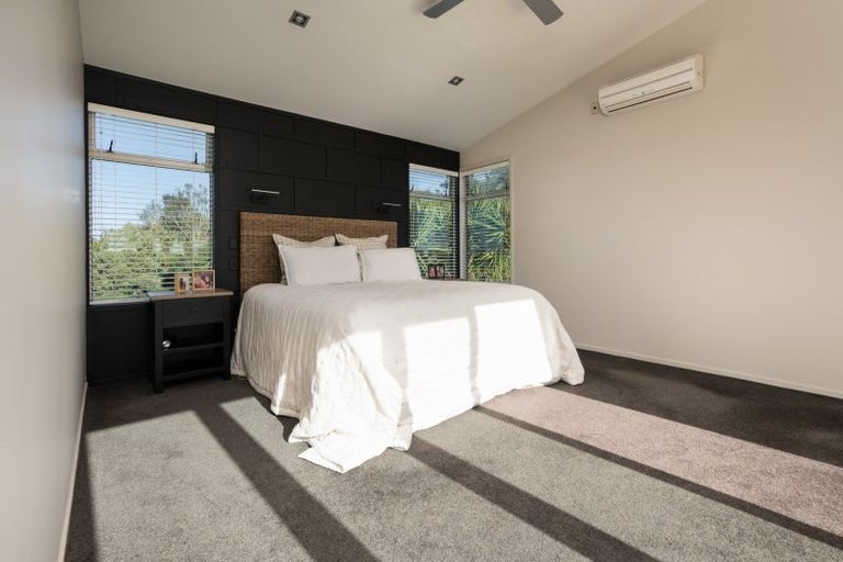 Photo of property in 42 Ryvington Lane, Tamahere, Hamilton, 3283