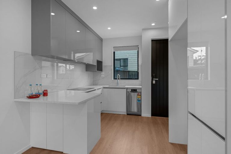 Photo of property in 193c Mahia Road, Wattle Downs, Auckland, 2103