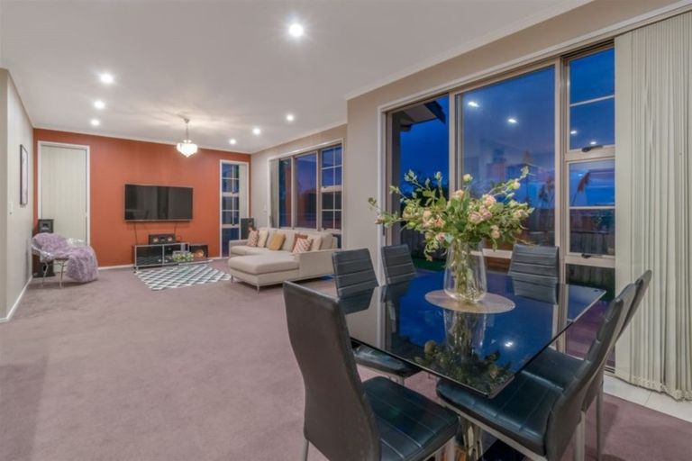 Photo of property in 13 Snell Place, Pakuranga, Auckland, 2013