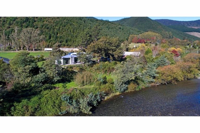 Photo of property in 158 Wakamarina Road, Canvastown, Havelock, 7178