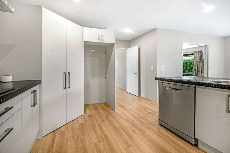 Photo of property in 38 Meyer Crescent, Halswell, Christchurch, 8025