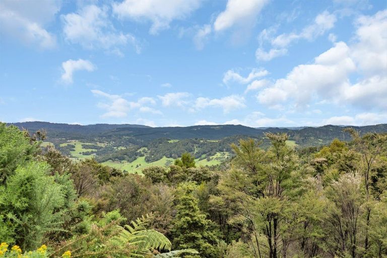 Photo of property in 93 Palmer Road, Waipu, 0582