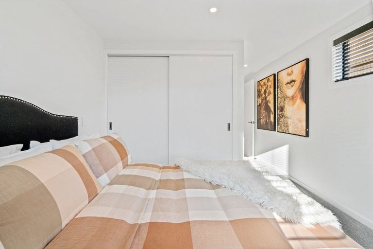 Photo of property in 51 Ryan Loop, Jacks Point, 9371