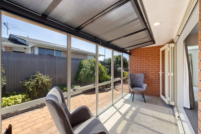 Photo of property in 10 Apollo Place, Papanui, Christchurch, 8052