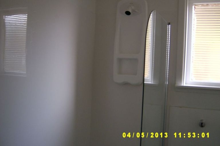 Photo of property in 2/20 Deller Grove, Silverstream, Upper Hutt, 5019