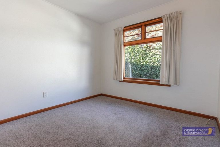 Photo of property in 6 Verran Place, Fendalton, Christchurch, 8052