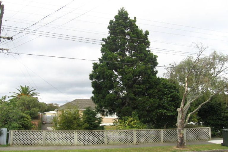 Photo of property in 28 Hudson Avenue, Ebdentown, Upper Hutt, 5018