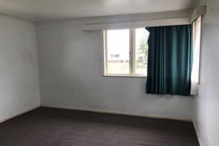 Photo of property in 56 Ferguson Street, Manurewa East, Auckland, 2102