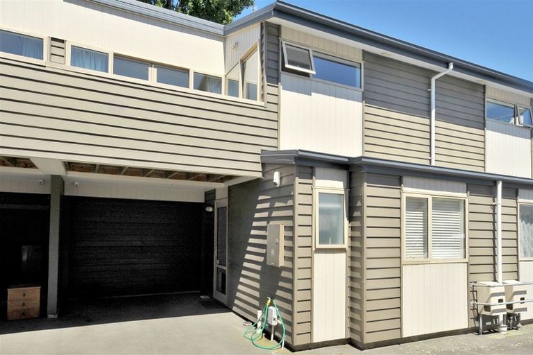 Photo of property in 16/9 Cameron Street, Sydenham, Christchurch, 8023