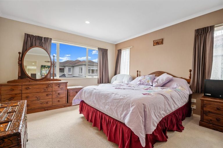 Photo of property in 75 Meadowland Drive, Somerville, Auckland, 2014