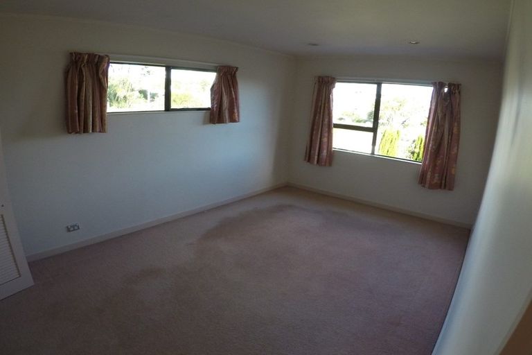 Photo of property in 24 Rosemary Avenue, Forrest Hill, Auckland, 0620