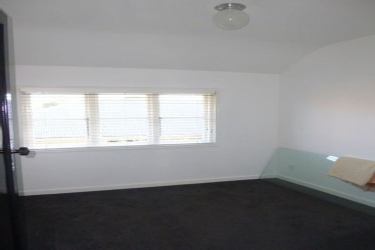 Photo of property in 77 Kahu Road, Fendalton, Christchurch, 8041