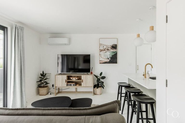 Photo of property in 56 Karewa Parade, Papamoa Beach, Papamoa, 3118