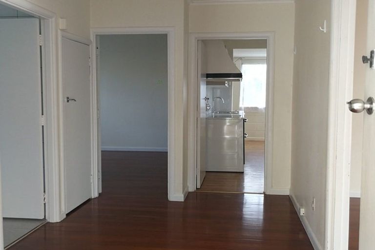 Photo of property in 29 Tamaki Bay Drive, Pakuranga, Auckland, 2010