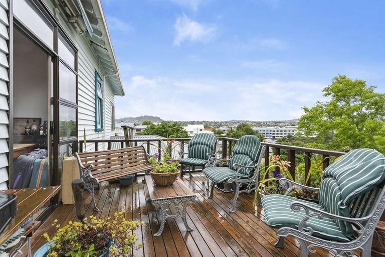 Photo of property in 1/30 Western Springs Road, Morningside, Auckland, 1022