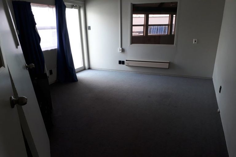 Photo of property in 2383 State Highway 2, Waipukurau, 4200