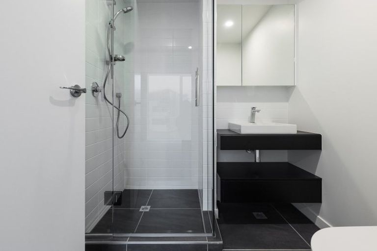 Photo of property in Pinnacle Apartments, E803/160 Victoria Street, Te Aro, Wellington, 6011