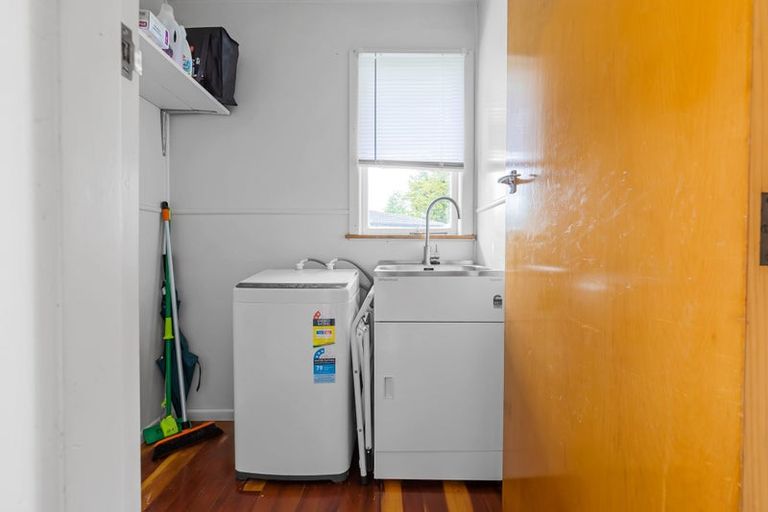 Photo of property in 1/28 Tamatea Road, Taupo, 3330