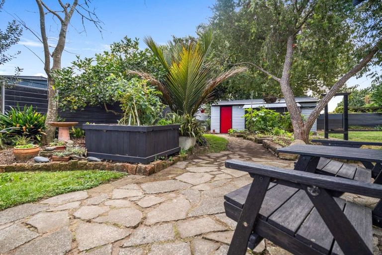 Photo of property in 64 Garden Heights Avenue, Glenview, Hamilton, 3206