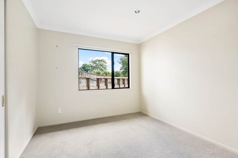 Photo of property in 8a Stembridge Avenue, Pukekohe, 2120