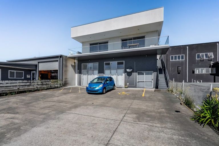 Photo of property in 138 Molesworth Street, New Plymouth, 4312
