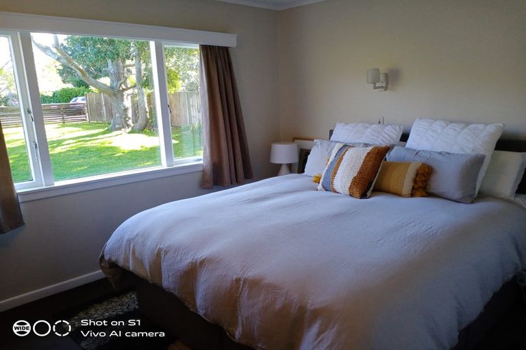 Photo of property in 239 Hepburn Road, Glendene, Auckland, 0602