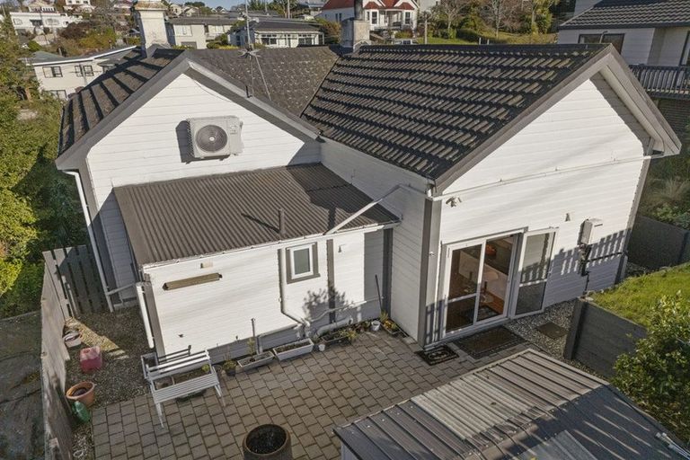 Photo of property in 63 Lawrence Street, Mornington, Dunedin, 9011