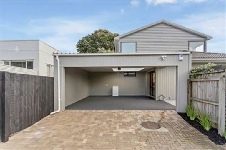 Photo of property in 4/155 Bucklands Beach Road, Bucklands Beach, Auckland, 2012