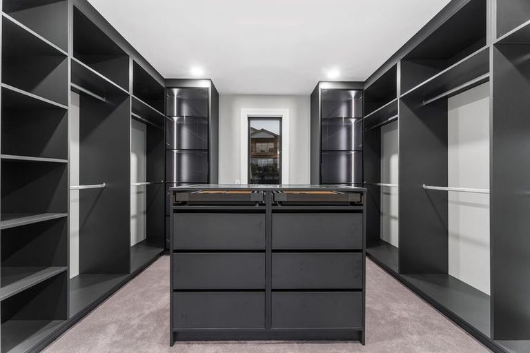 Photo of property in 5 Kotuitui Drive, Wainui, 0992