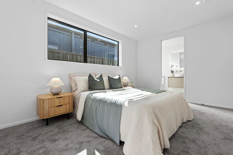 Photo of property in 51 Gillespie Street, Lake Hawea, 9382