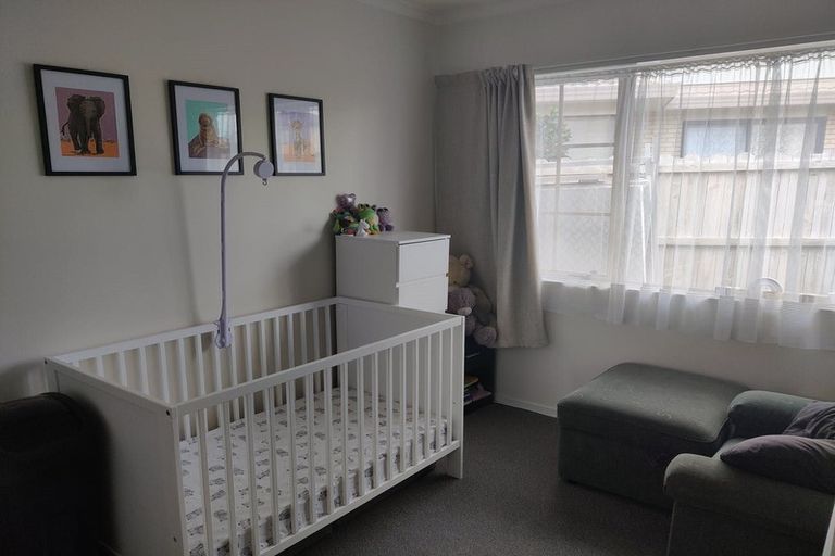 Photo of property in 7 Royalpark Place, Favona, Auckland, 2024