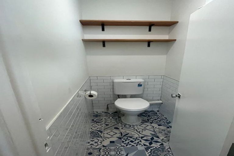 Photo of property in 158 Russell Terrace, Berhampore, Wellington, 6023