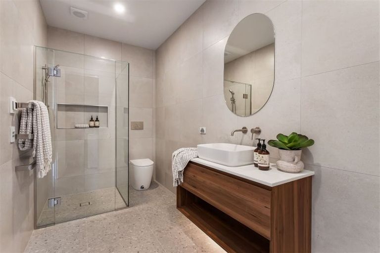 Photo of property in 99a Fendalton Road, Fendalton, Christchurch, 8014