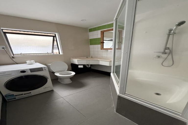 Photo of property in 65 Glenvar Road, Torbay, Auckland, 0630