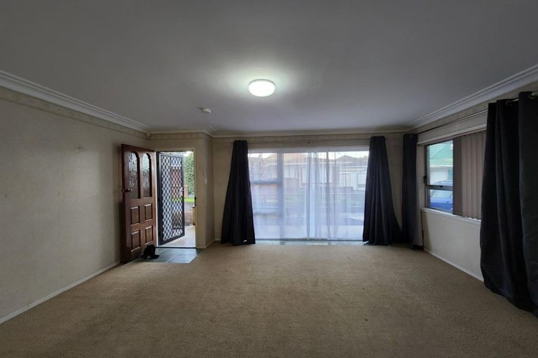 Photo of property in 2/18 King Street, Papatoetoe, Auckland, 2104
