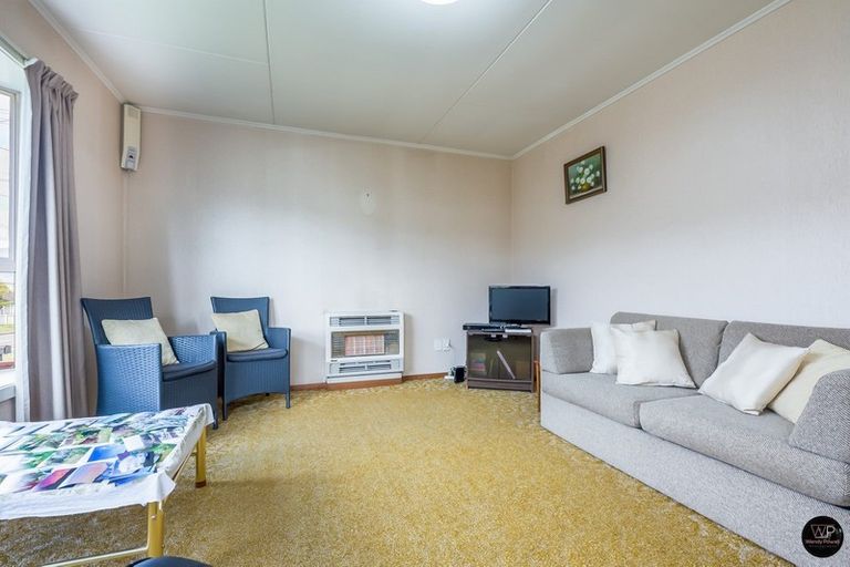 Photo of property in 177 Wellington Road, Wainuiomata, Lower Hutt, 5014
