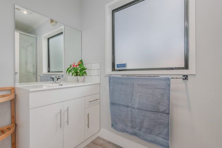 Photo of property in 19 Moore Street, West End, Palmerston North, 4412