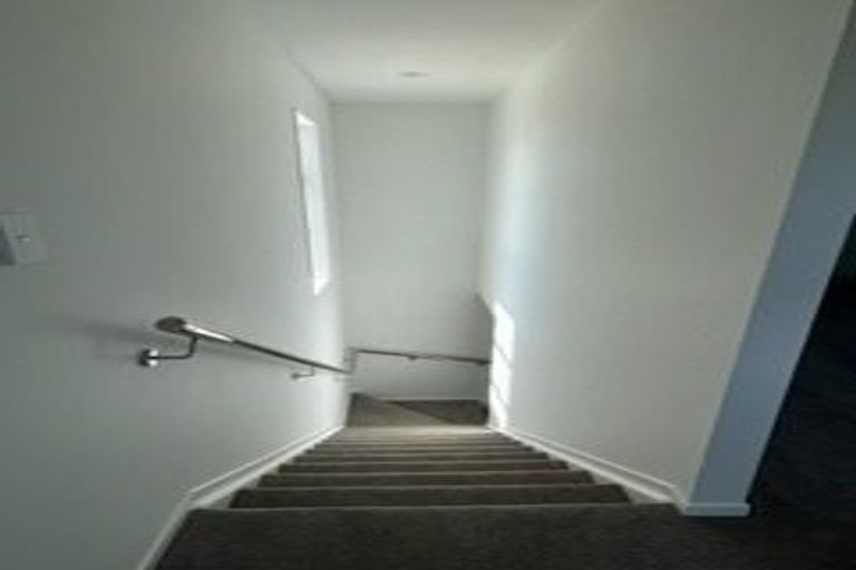 Photo of property in 3 Matukutureia Lane, Manurewa, Auckland, 2102