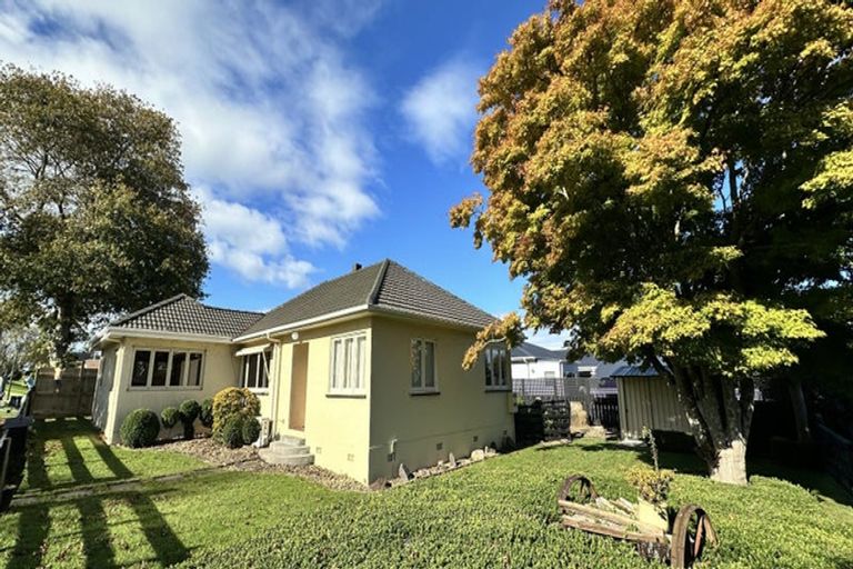 Photo of property in 176 Edgecumbe Road, Tauranga South, Tauranga, 3112