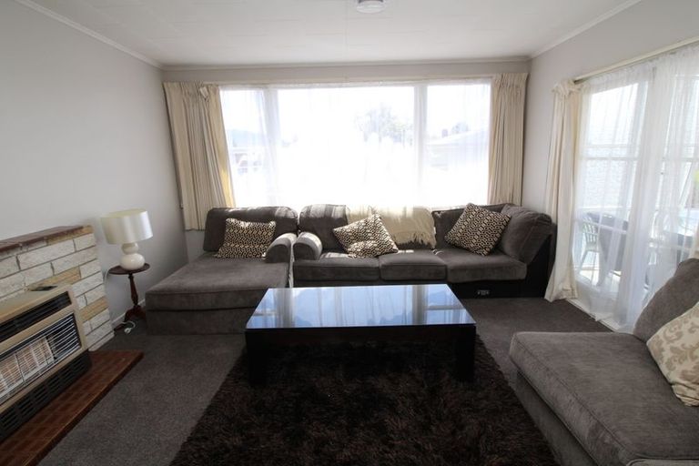 Photo of property in 90 Pandora Avenue, Sunnybrook, Rotorua, 3015