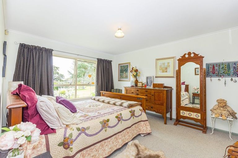 Photo of property in 16 Tokomaru Road West, Brunswick, Whanganui, 4571