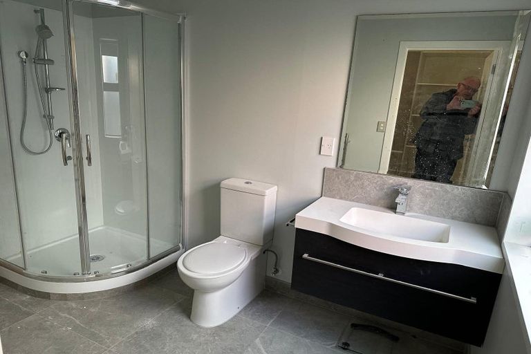 Photo of property in 31 Waipani Road, Te Atatu Peninsula, Auckland, 0610