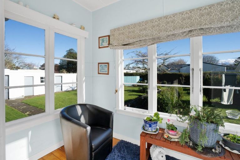 Photo of property in 11 Miranda Street, Stratford, 4332