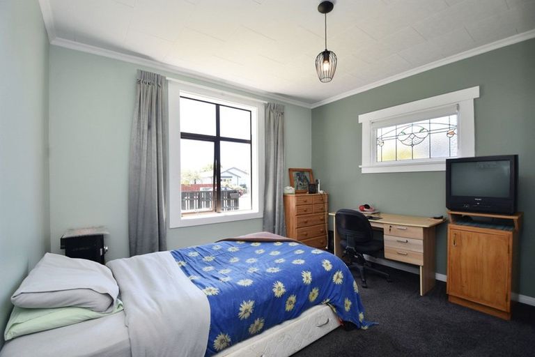 Photo of property in 11 Robertson Street, Richmond, Invercargill, 9810