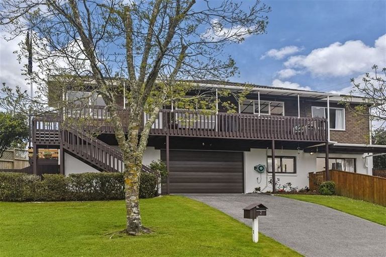 Photo of property in 2 Yale Place, Albany, Auckland, 0632