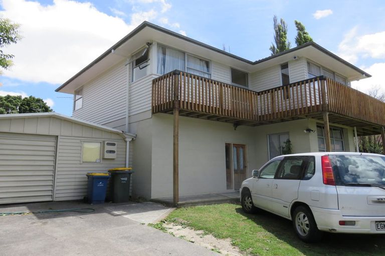 Photo of property in 4171a Great North Road, Glen Eden, Auckland, 0602